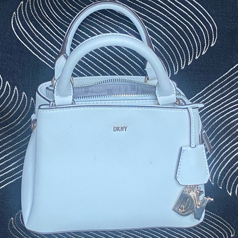 WhiteCream Purse